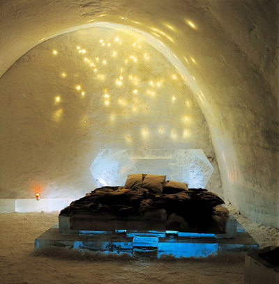 ice-hotel-2