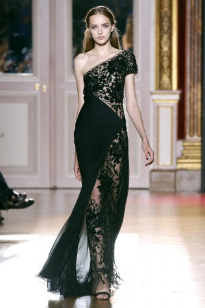 2012-07-04-19-16-58-zuhair-murad-fall-winter-2013-051