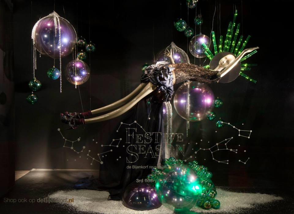 Χριστουγεννιάτικη Διακόσμηση Βιτρίνας