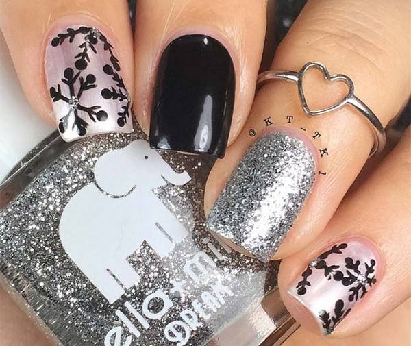 holiday_nail_art_designs_ideas_christmas_nails19