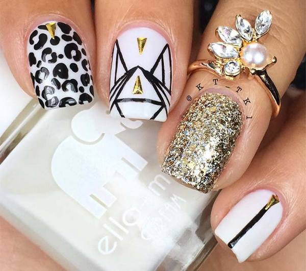 holiday_nail_art_designs_ideas_christmas_nails20