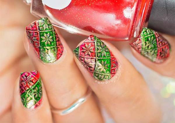 σχεδια νυχιων για τα Χριστουγεννα-26