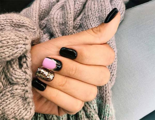 holiday_nail_art_designs_ideas_christmas_nails50