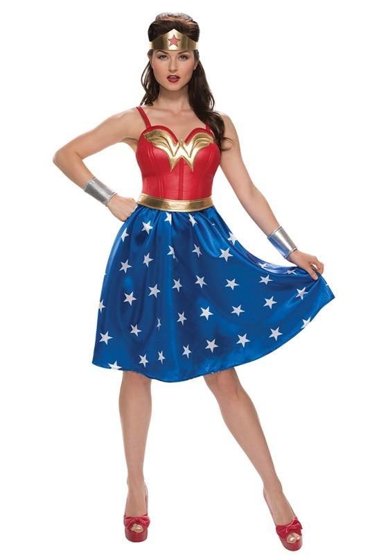 στολή και μακιγιάζ wonder woman - womanoclock
