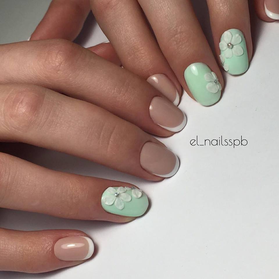 Ιδέες σε Σχέδια Νυχιών με Λουλούδια για την Άνοιξη