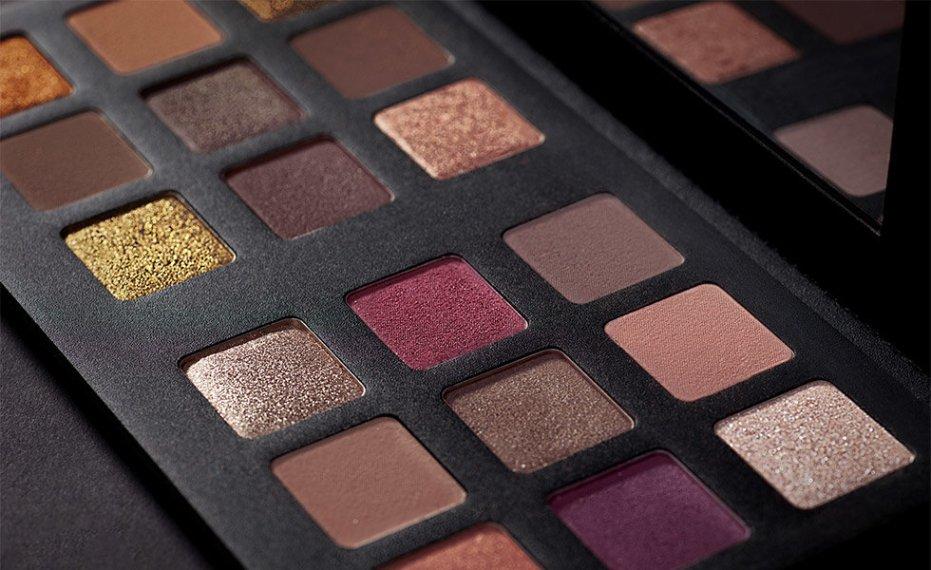 6 Looks Μακιγιάζ με nude Χείλη και Έμφαση στα Μάτια