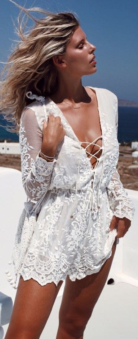 15 Outfits με Σορτς για την Παραλία
