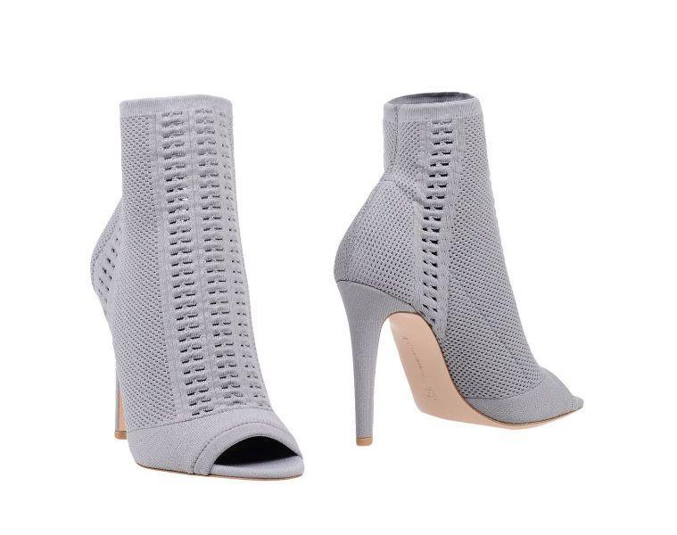 GIANVITO ROSSI Μποτάκι EUR 511,00