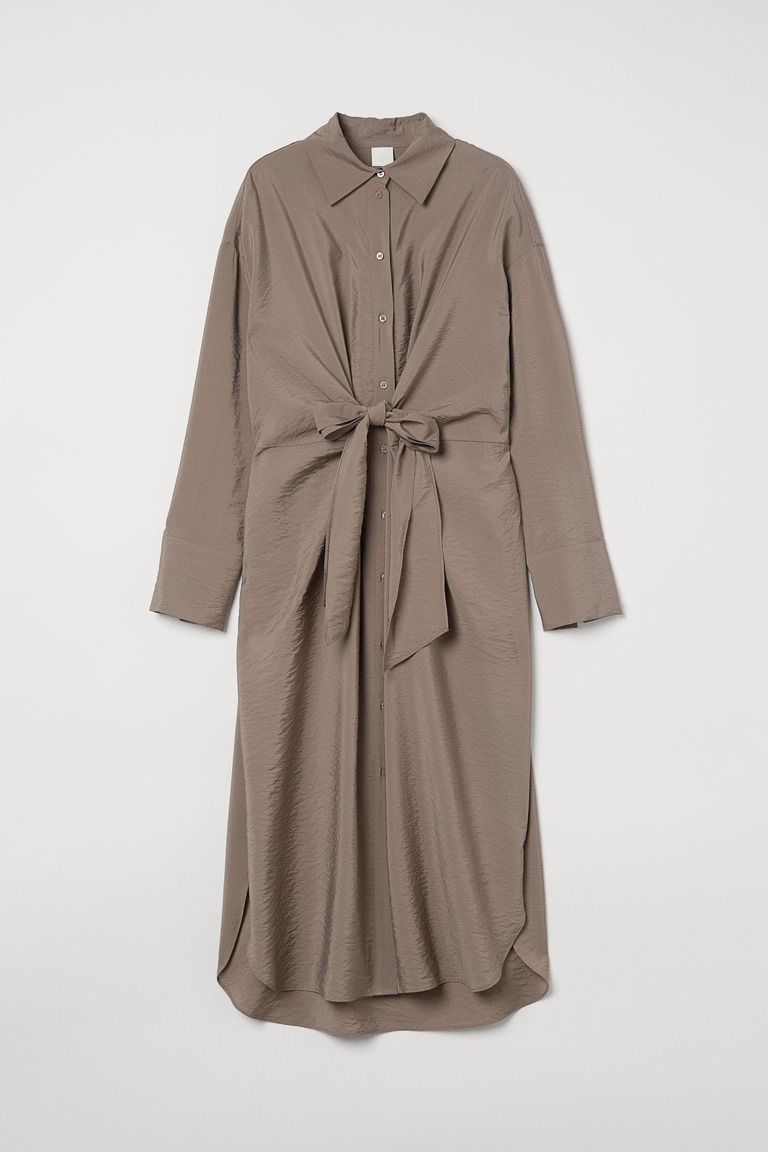 Η&Μ Tie-front shirt dress 24,99 € Greige